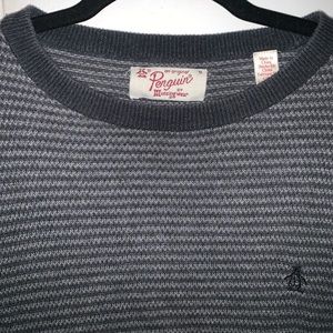 Vintage ORIGINAL PENGUIN long sleeve sweater!